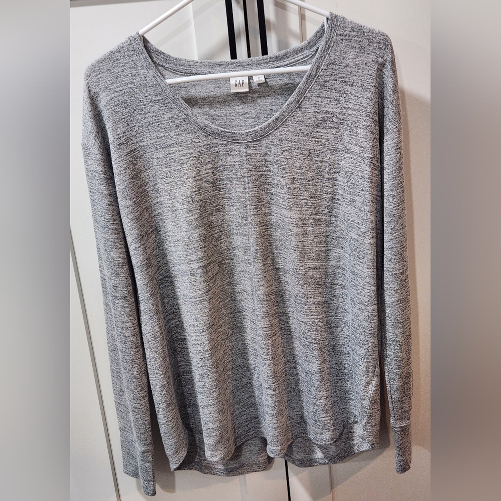GAP Women's Softspun Gray Sweater